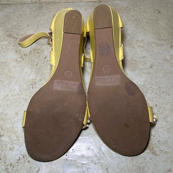 Soft Yellow Floral Wedge Sandals Ankle Strap Back Zipper Closure Summer Casual - Picture 7 of 8